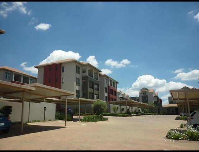 1 BEDROOM APARTMENT FOR SALE IN LONEHILL